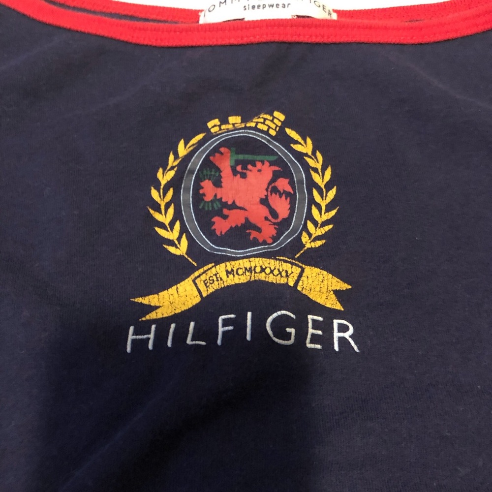 tommy hilfiger cropped tee